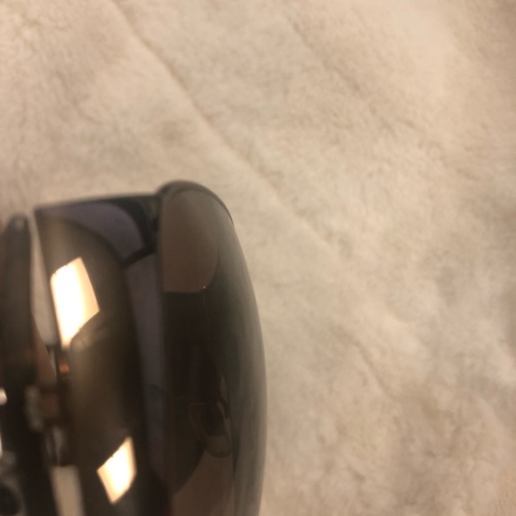 Sunglasses - Picture 2 of 8